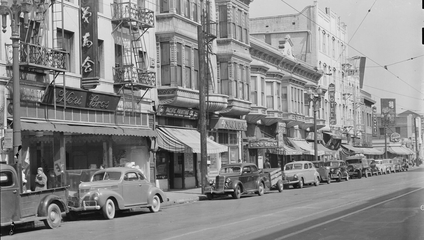 Downtown Los Angeles, circa 1930's Downtown Los Angeles, circa 1930's